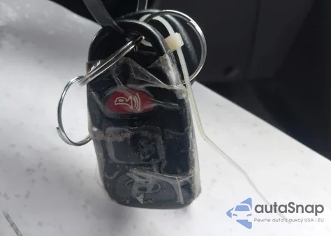 2013 Hyundai Elantra Gls from USA, damaged, VIN 5NPDH4AE4DH419795